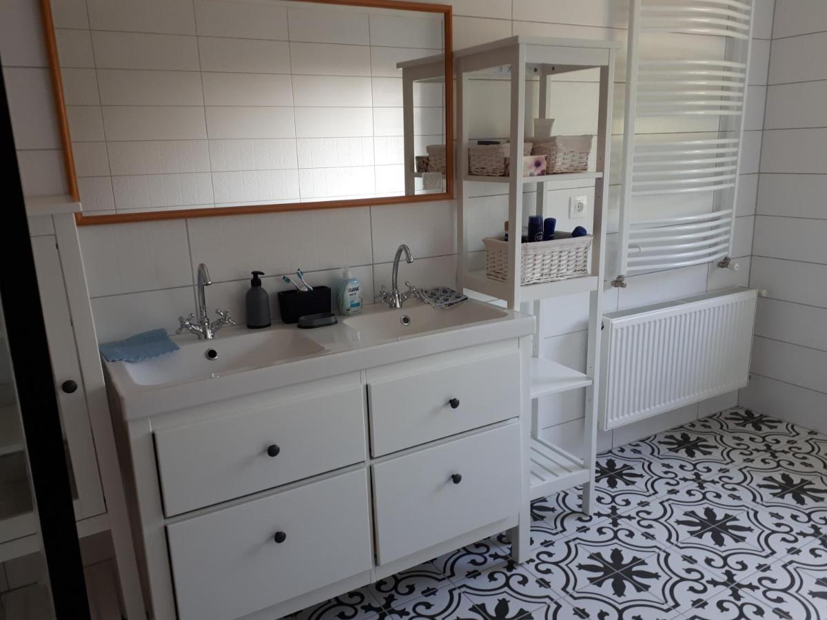 Feher Rozsa Apartman Cserszegtomaj Exteriör bild
